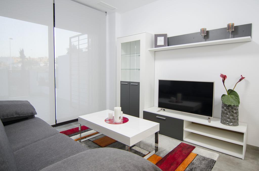Arenales Playa Superior By Mar Holidays آريناليس ديل سول المظهر الخارجي الصورة